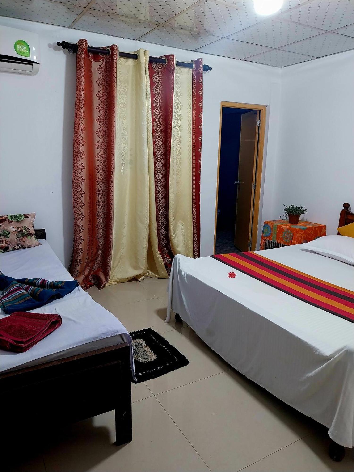 Near The Canal Homstay Sigiriya Exterior photo